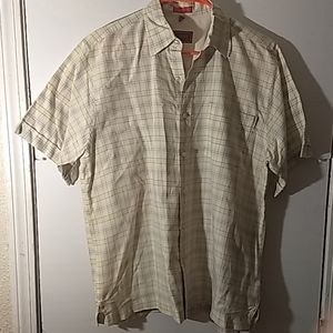 Izod Short Sleeve Button Down Shirt SZ M